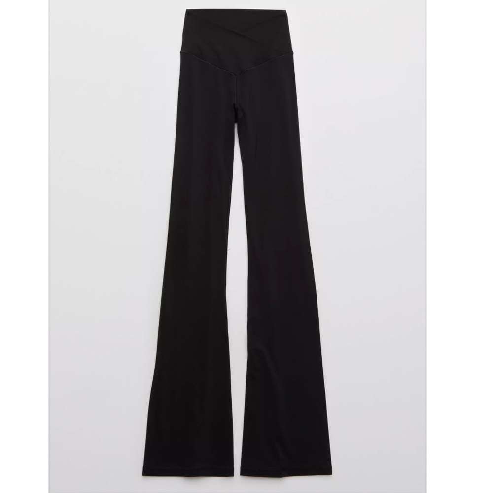 OFFLINE By Aerie Real Me High Waisted Crossover Flare Legging